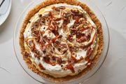 nobake banana caramel pecan pie