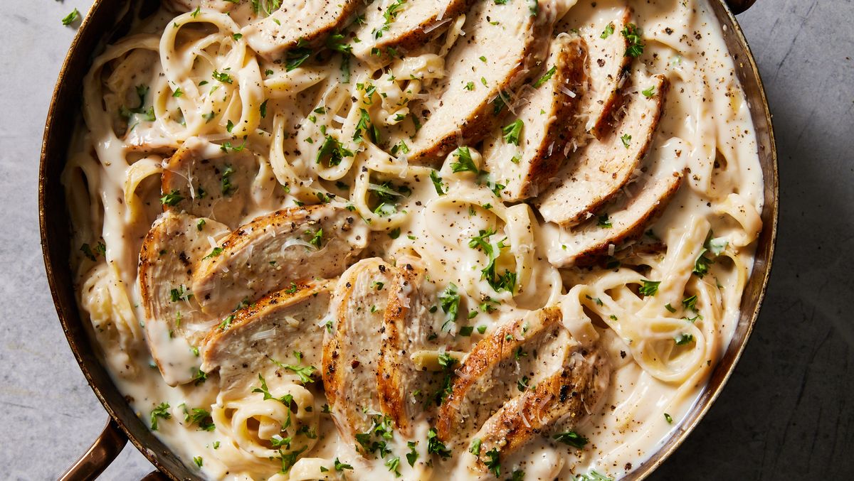 preview for This Homemade Alfredo Sauce Is One Of The Best Beginner-Friendly Recipes—We Swear