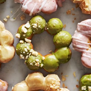 mochi pon de ring donuts in different flavors