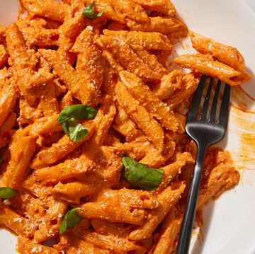 creamy tomato vegan pasta