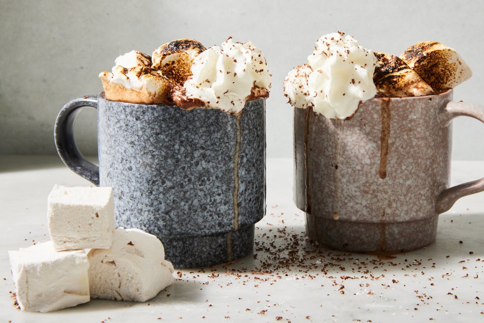 spiked hot chocolate with kahlua marshmallows and whipped cream