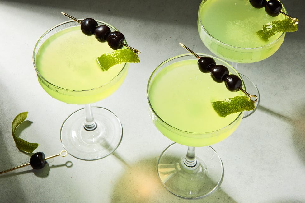 last word cocktail with gin, lime juice, green chartreuse, and maraschino liqueur