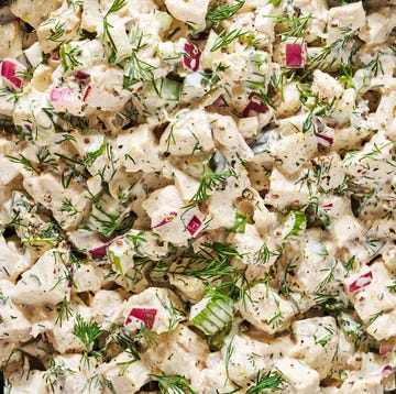 poached chopped chicken tossed with onion, dill, celery, mayo, and greek yogurt, served with crackers