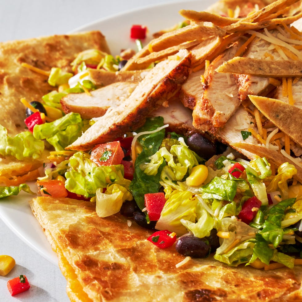 copycat chili's quesadilla explosion salad