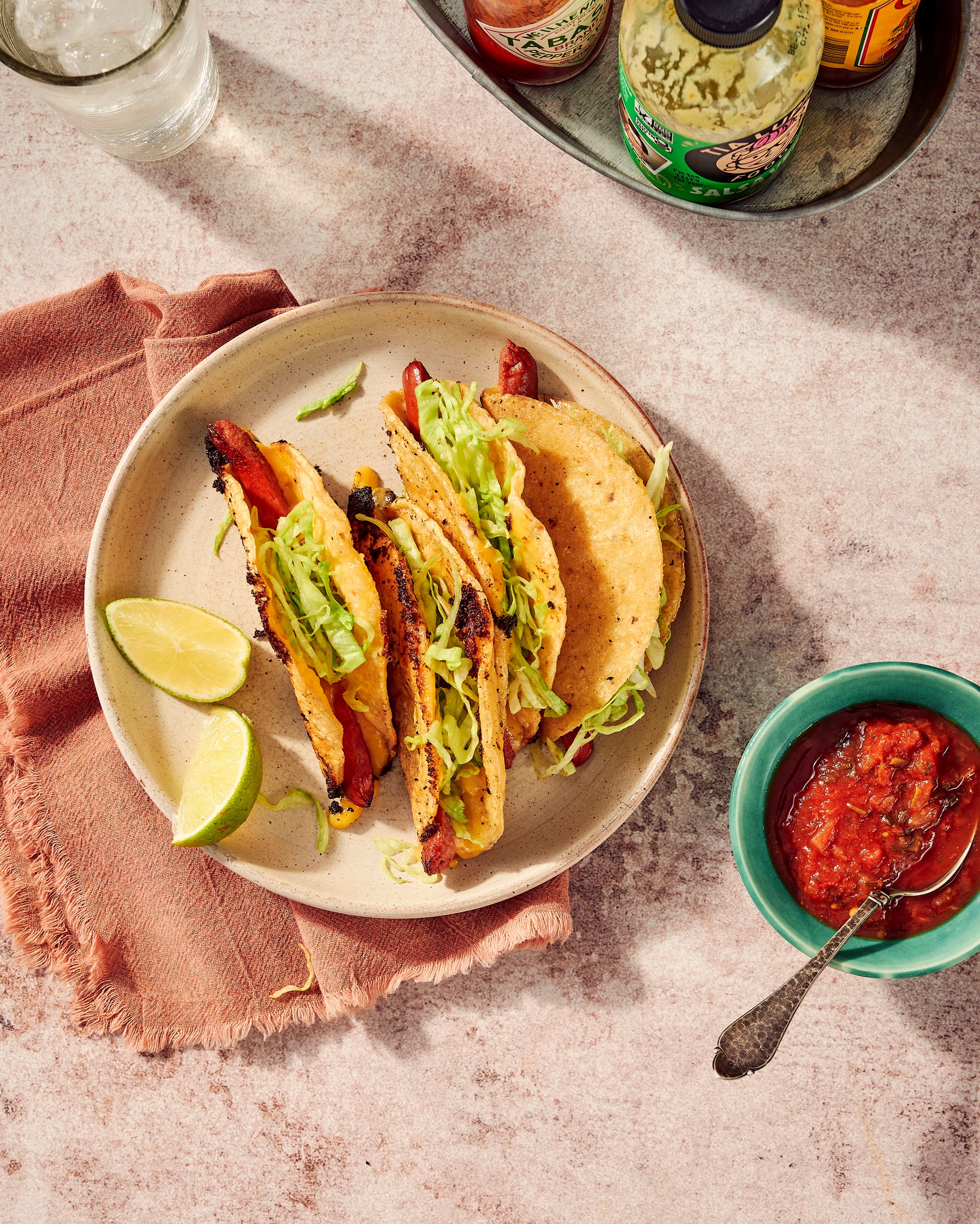 hot dog tacos