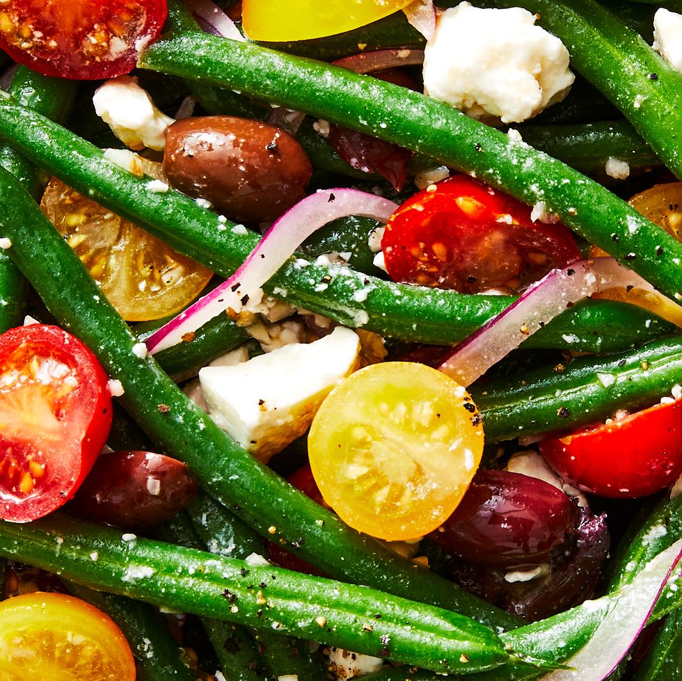 green bean salad with feta and tomatoes