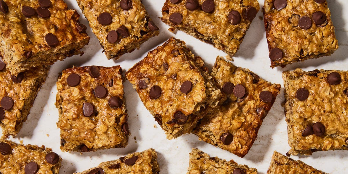 Best Chocolate Chip Banana Oatmeal Bars - How To Make Chocolate Banana  Oatmeal Bars