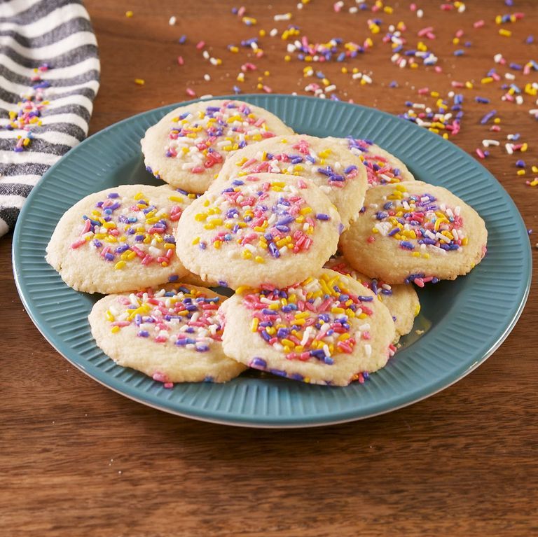 Easy Shortbread Cookies {3 Ingredients!}