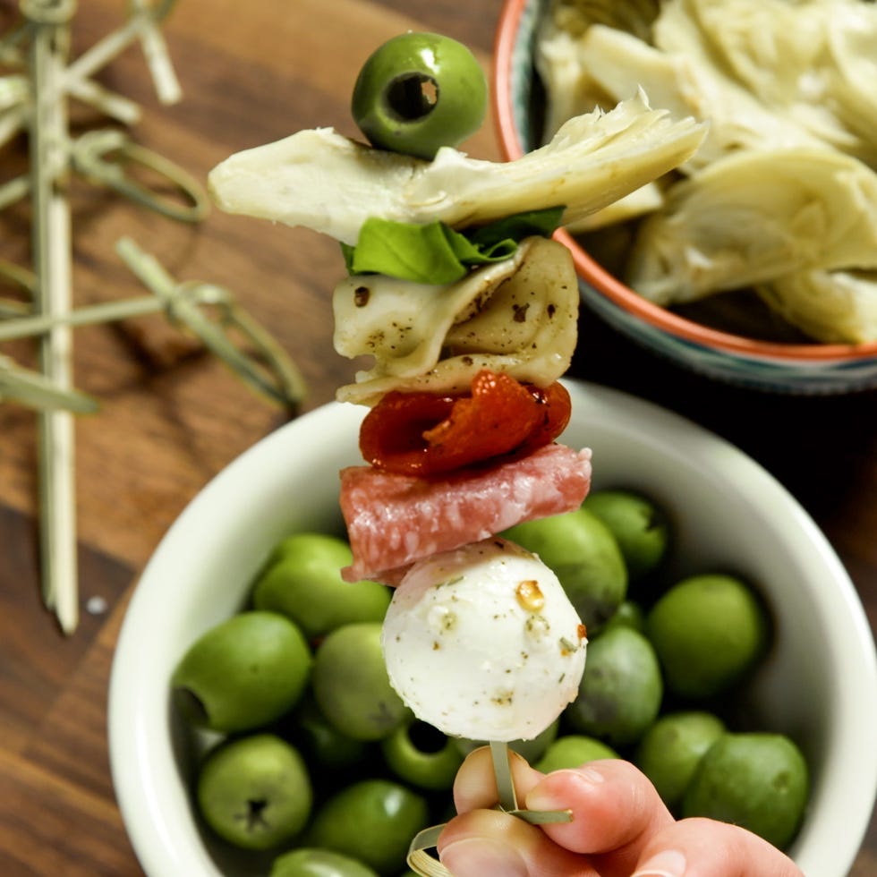 antipasto skewers steps