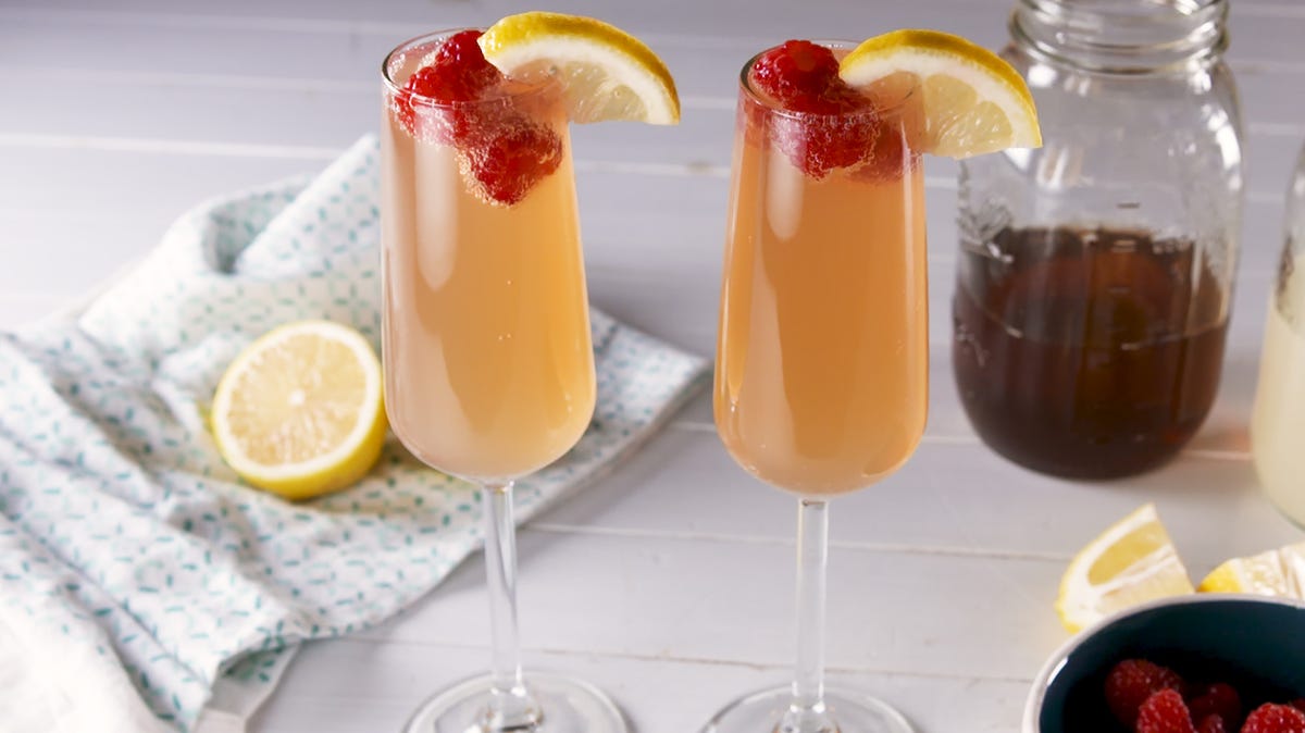 Video player poster image preview for Arnold Palmer And Mimosas Make The Perfect Pair