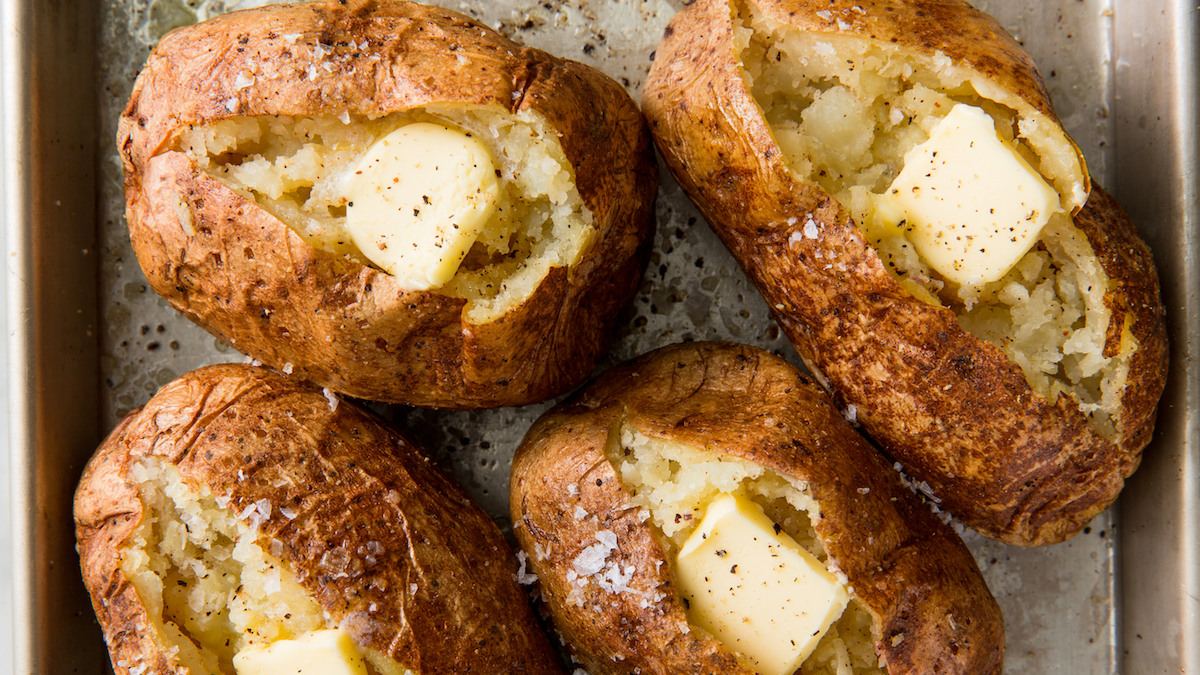Different Types Of Potatoes: Which One Is Best For Baking?