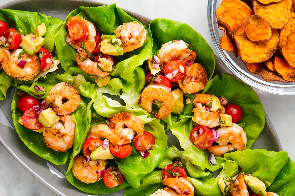 Healthy Lettuce Shrimp Avocado Salad Recipe — Eatwell101