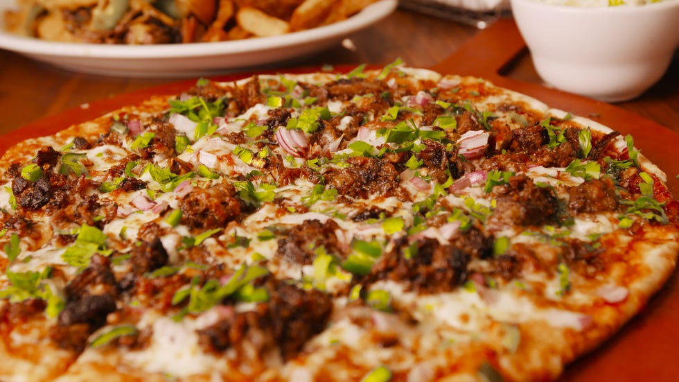 Dish, Food, Cuisine, California-style pizza, Ingredient, Pizza cheese, Pizza, Tarte flambée, Flatbread, Manakish, 