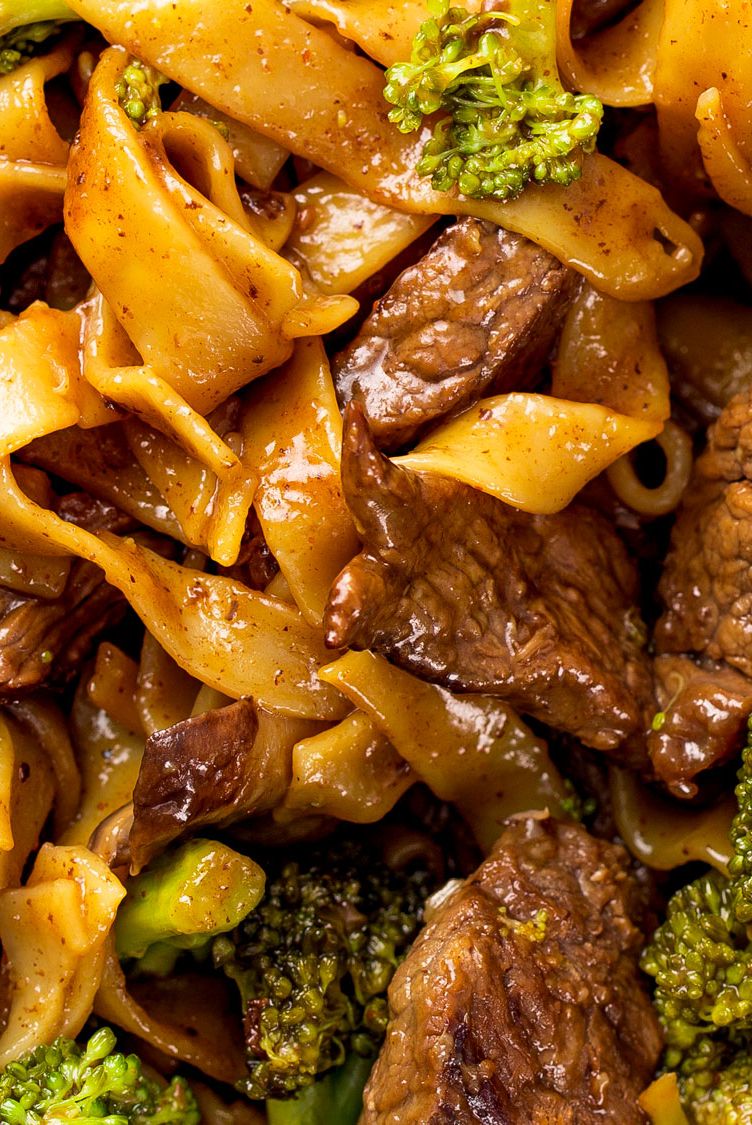beef and broccoli noodles