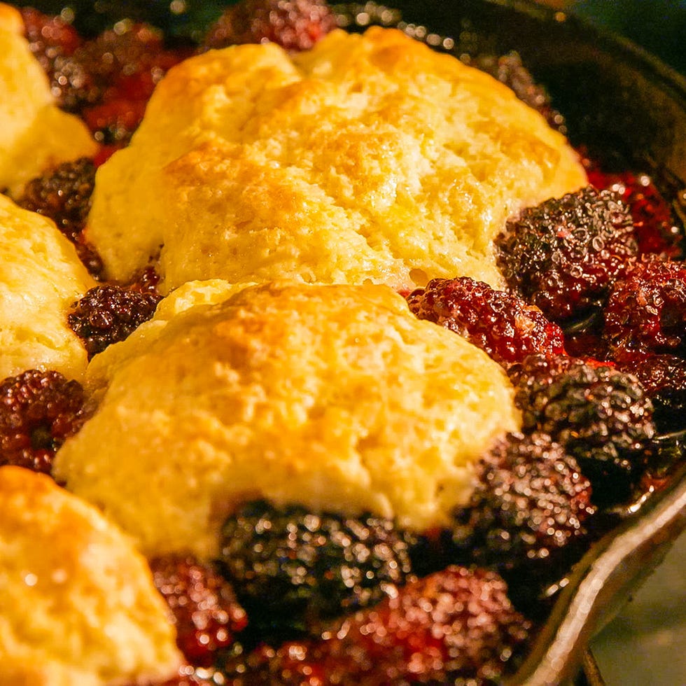 blackberry cobbler