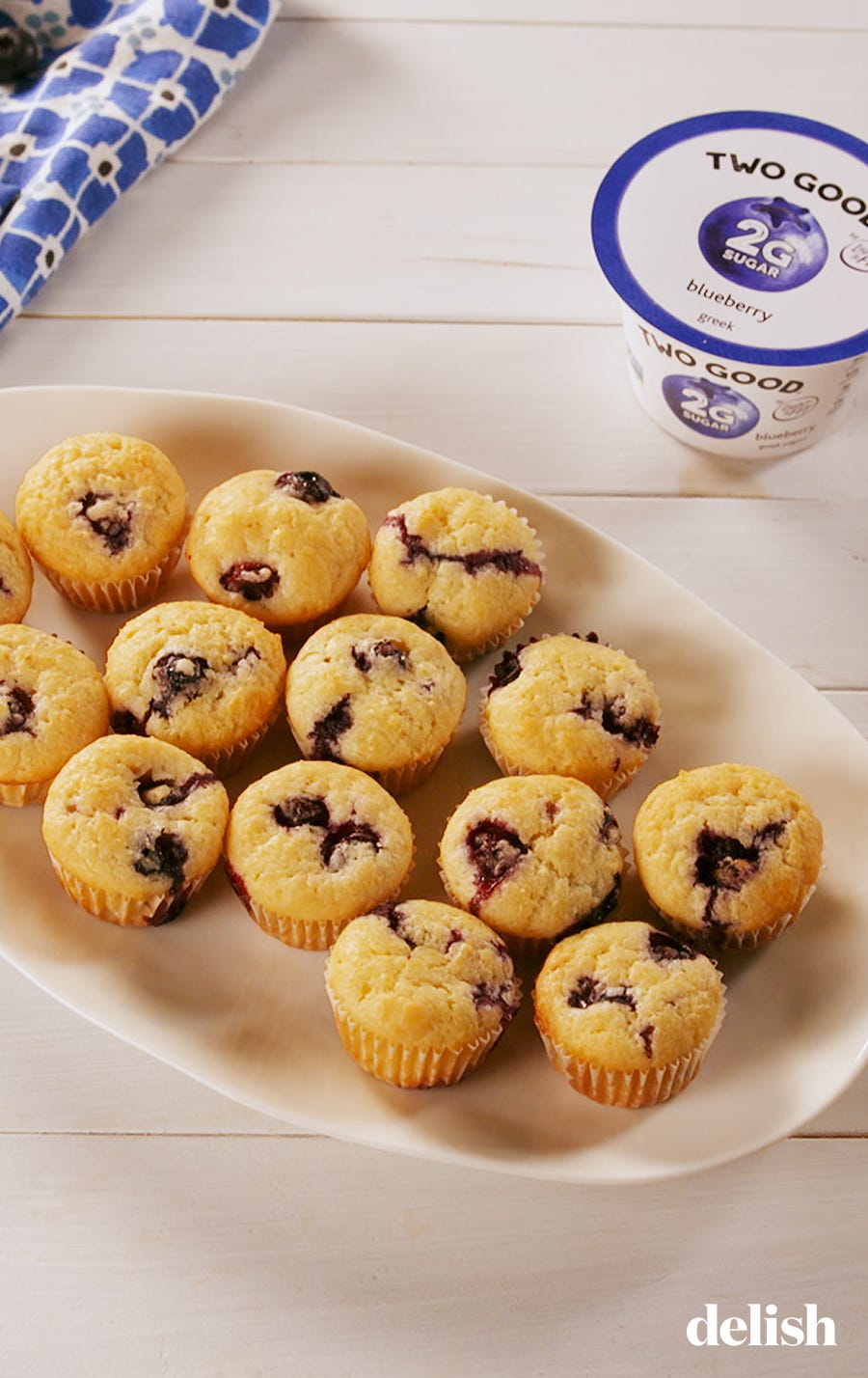blueberry mini muffins