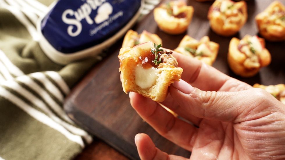 brie and apple butter bites
