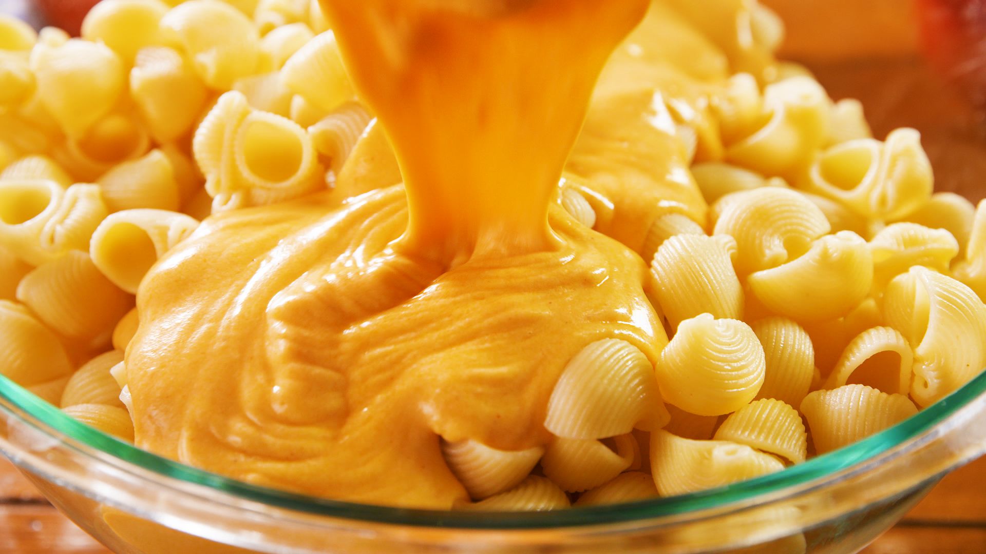 can i use nacho cheese for macaroni and cheese
