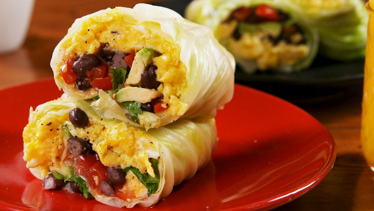 preview for We're ALL OVER These Low Carb Breakfast Burritos