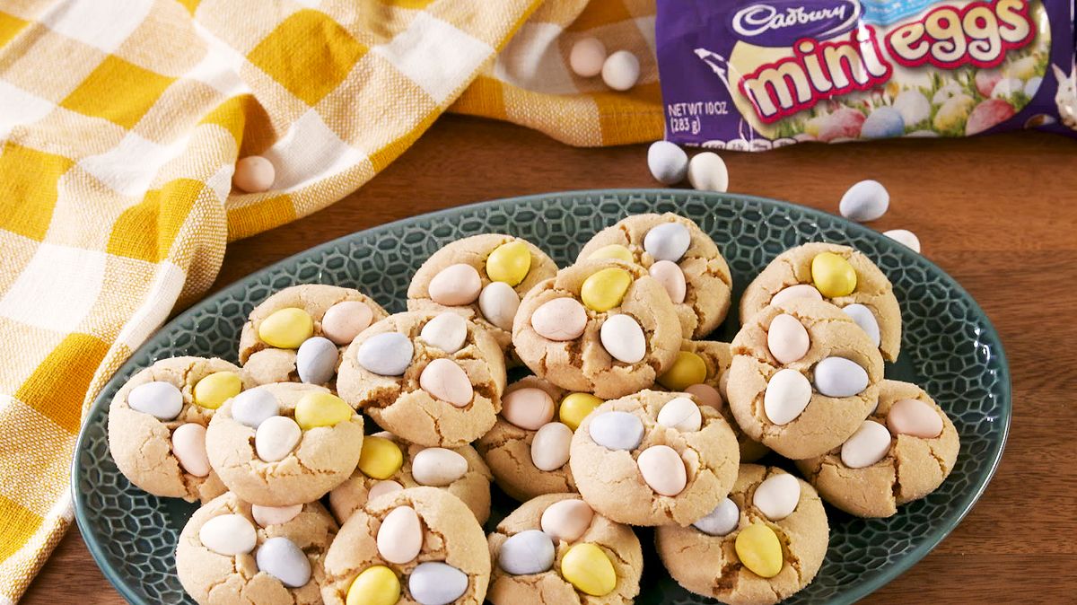 preview for Cadbury Blossom Cookies Are The Prettiest Easter Treat