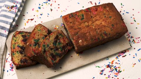 preview for This Cake Mix Banana Bread Is SO Easy To Make