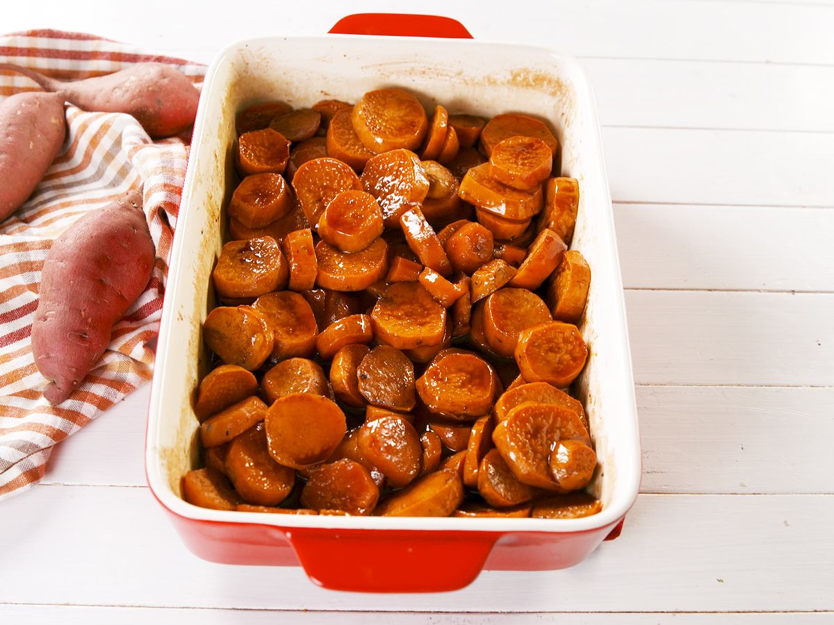 Candied Yams (Candied Sweet Potatoes) - Mom On Timeout