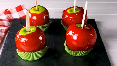 preview for These Candy Apples Are A Must For Fall