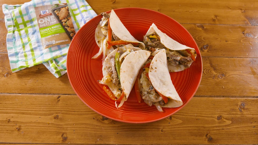 Philly Cheesesteak Sheet-Pan Fajitas - Delish.com