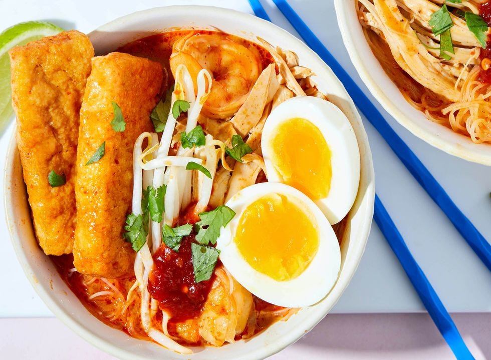 chicken curry laksa with shrimp