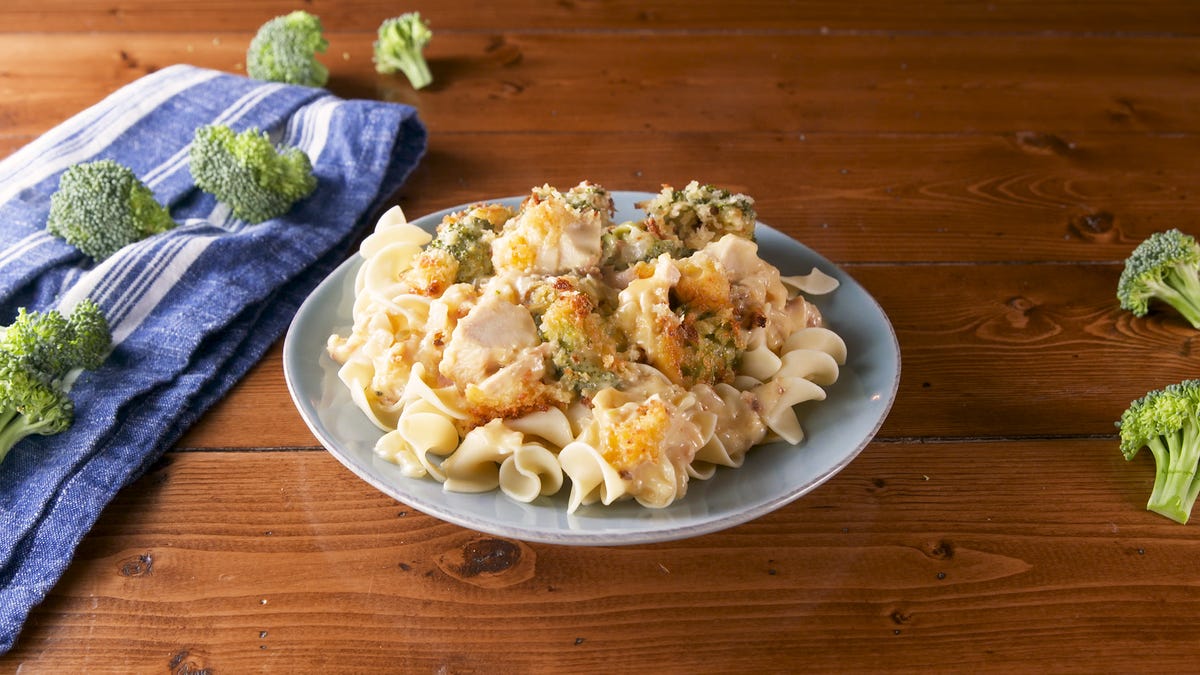 preview for Chicken Divan Is Our Absolute Favorite Casserole