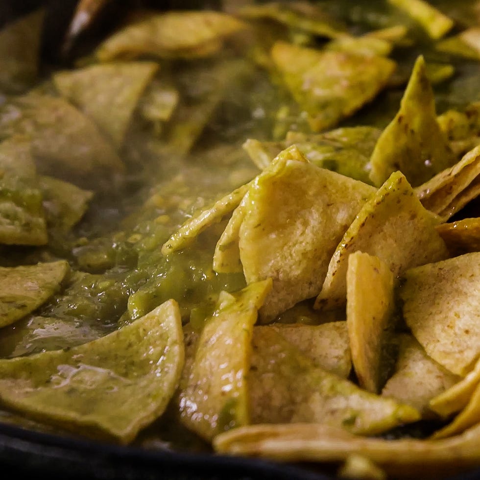 chilaquiles verdes stills