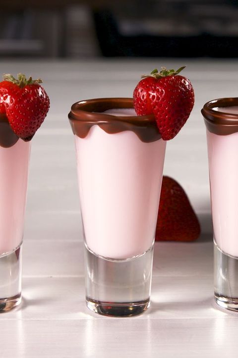 strawberry shooters