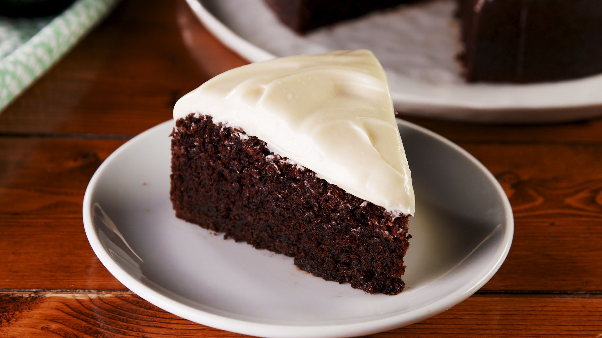 Spruced-up vanilla cake recipe - BBC Food