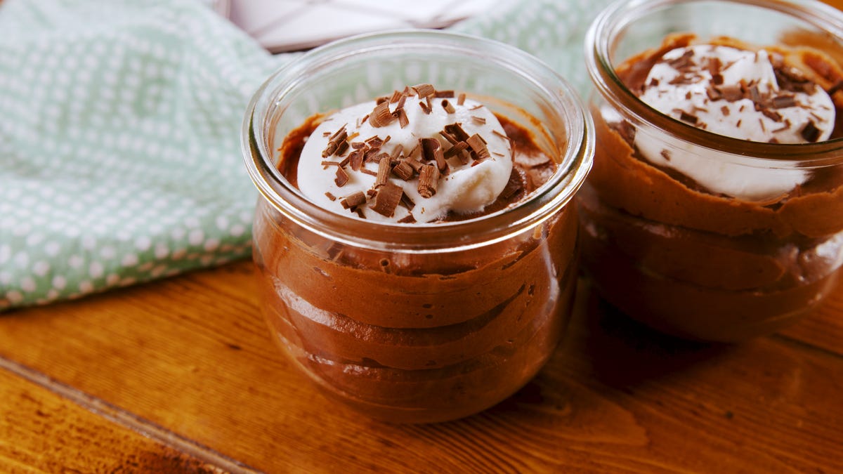 preview for How To Make The *Fluffiest* Chocolate Mousse At Home