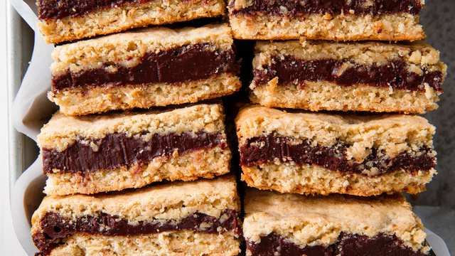Chocolate Oat Bars - Delish.com oatmeal fudge bars