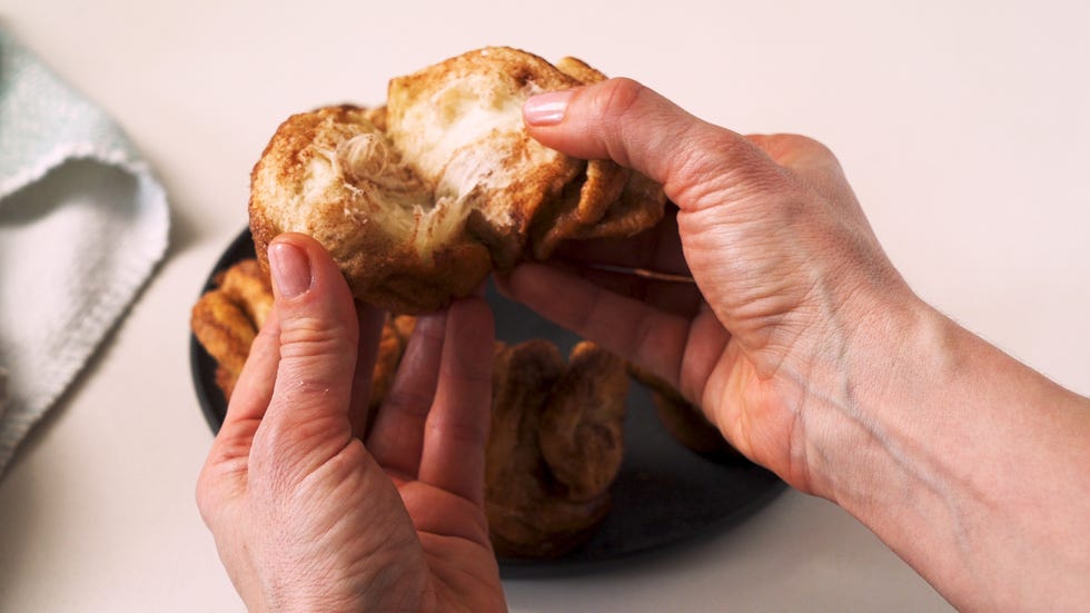 pull apart churro muffins