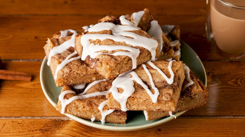 Dish, Food, Cuisine, Ingredient, Baked goods, Dessert, Scone, Produce, Gluten, Finger food, 