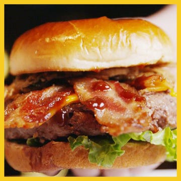 delish-disneyhollywood-dinerhamburger delishdisneyhollywooddinerhamburger