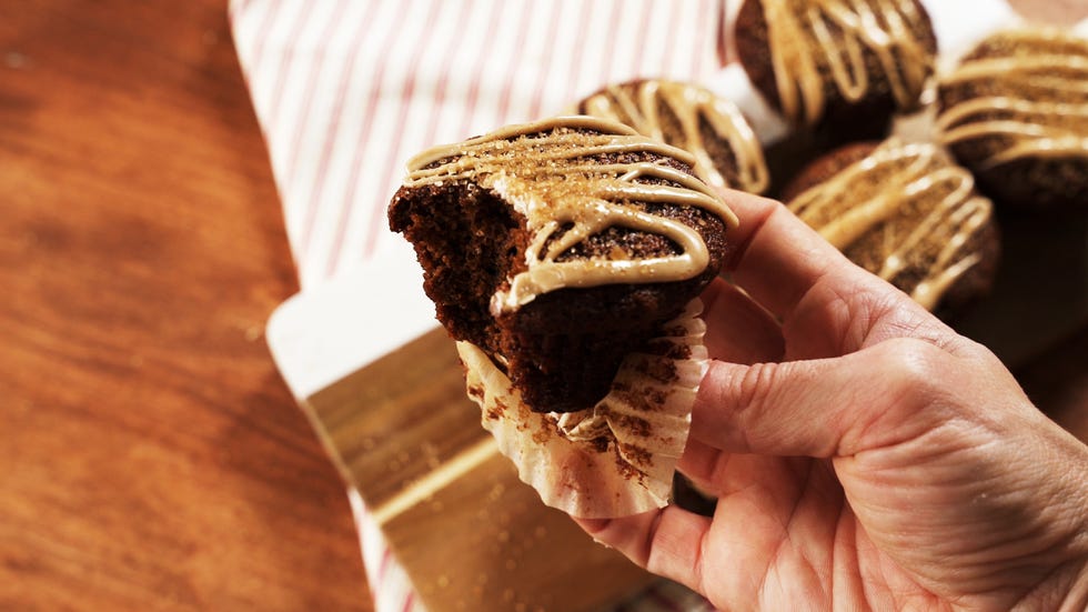 gingerbread muffins