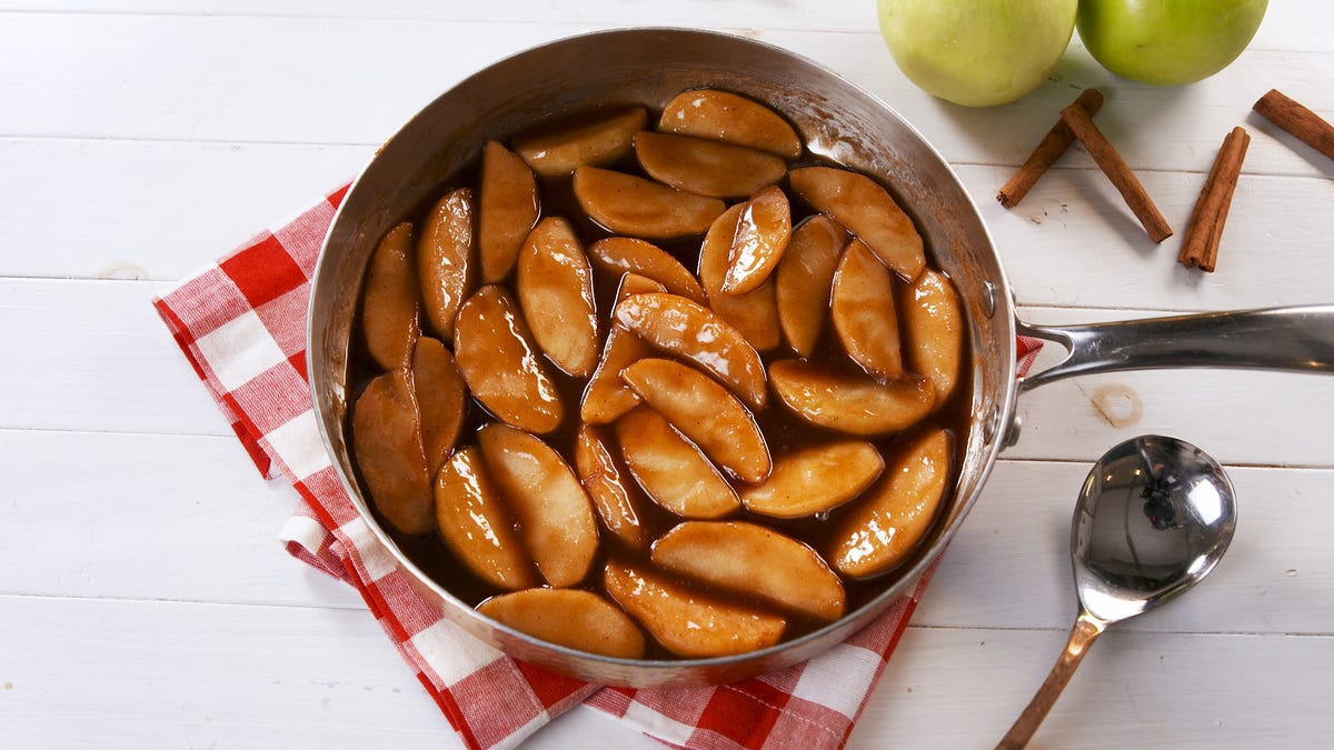 preview for Forget Apple Pie, This Year It's All About FRIED APPLES