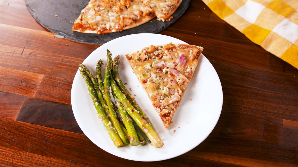 preview for Garlic Lemon Asparagus | Delish + Nestle: Balance Your Plate