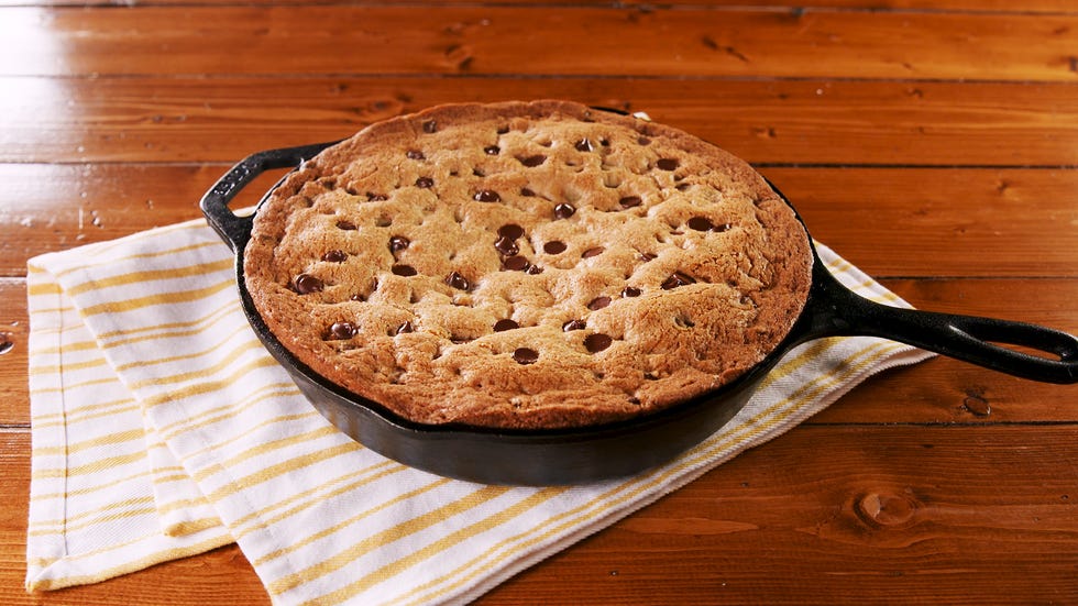 Dish, Food, Cuisine, Ingredient, Dessert, Baked goods, Gluten, Soda bread, Baking, Snack, 