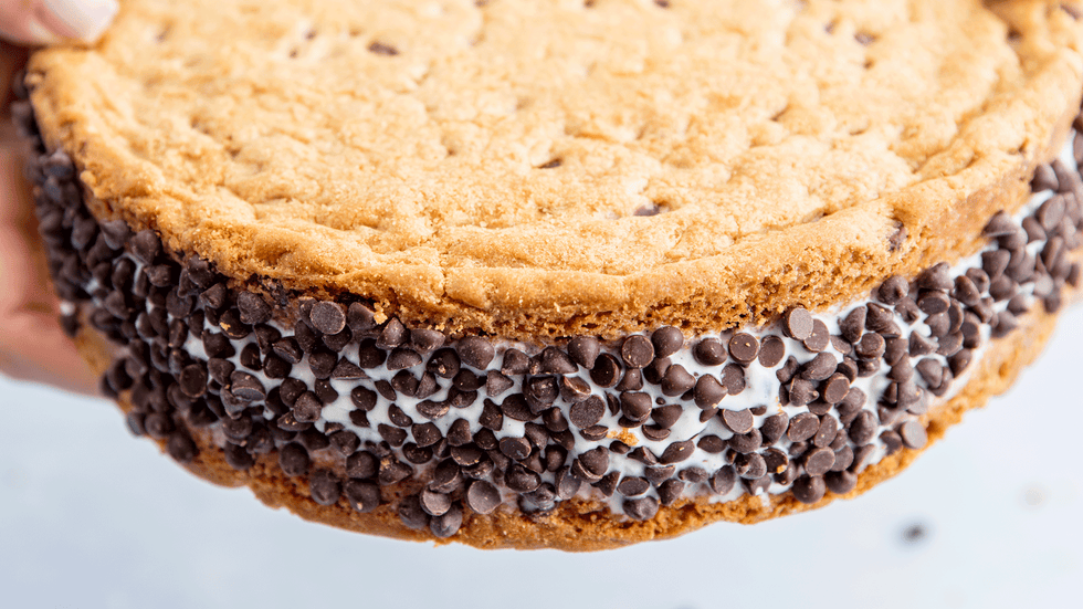 Giant Chipwich — Delish.com