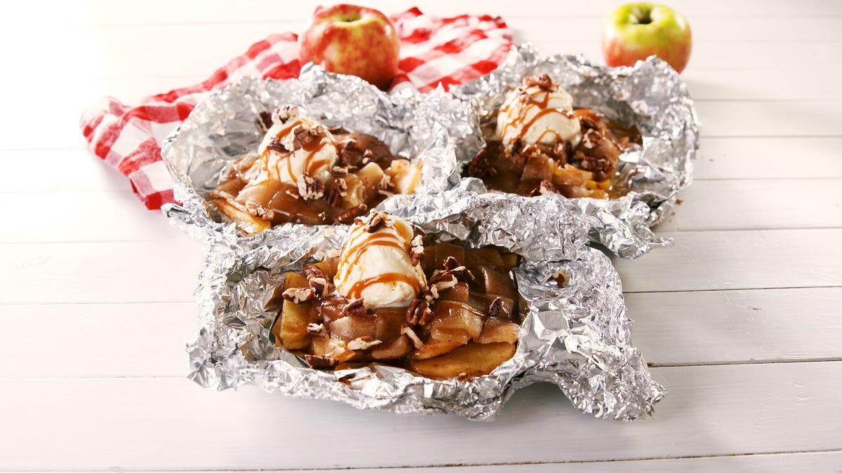 preview for You Should Be Making Apple Pie On The Grill