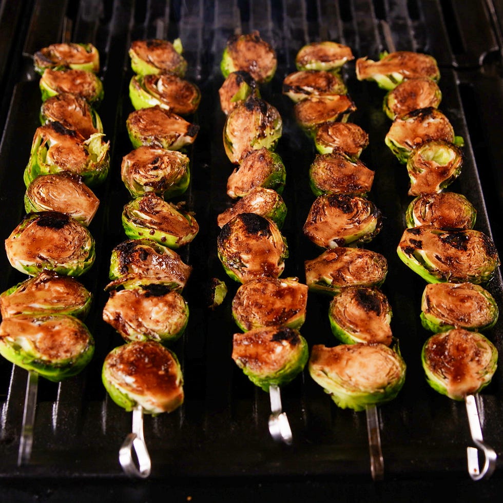 grilling brussels sprouts skewers