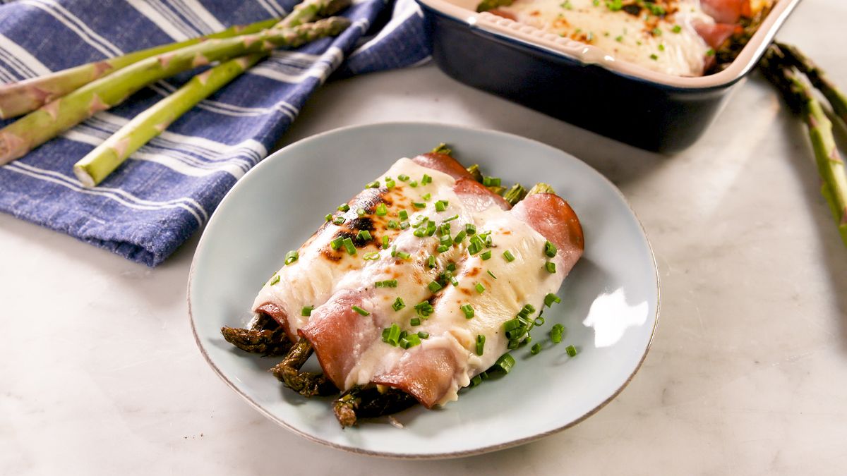 Ham & Asparagus Breakfast Roll-Ups Recipe - How To Make Ham & Asparagus ...