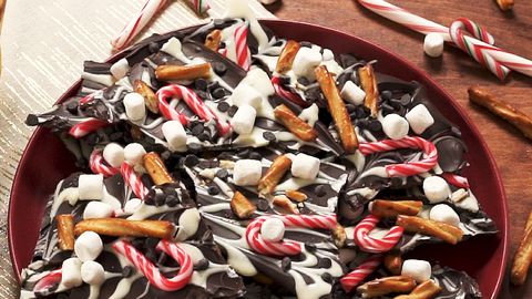 preview for Hot Cocoa Pretzel Bark Is The Only Bark You Need This Holiday Season