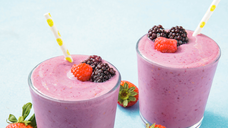 preview for Here's How To Make The Best Smoothie At Home