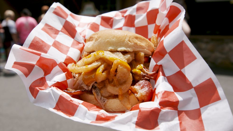 Dish, Food, Cuisine, Junk food, Ingredient, Fast food, Sandwich, Breakfast sandwich, Produce, Lobster roll, 