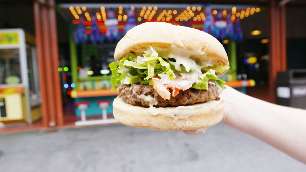 Dish, Food, Cuisine, Hamburger, Buffalo burger, Rou jia mo, Fast food, Slider, Ingredient, Veggie burger, 